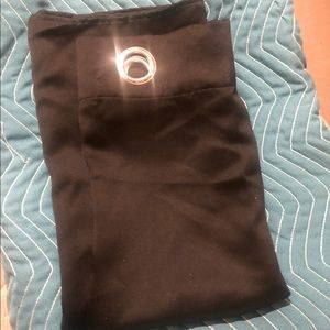 Curtains (blackout/light blocking)